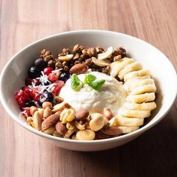 【グリークヨーグルト】ナッツ Nut Greek Yogurt