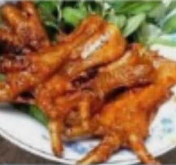 焼き鳥足 Chan ga nuong
