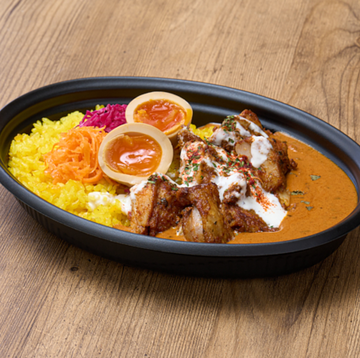 半熟煮卵＆チキンオーバーカレー Egg Chicken Over Curry