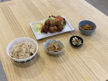 【玄米】べジミートからあげ定食