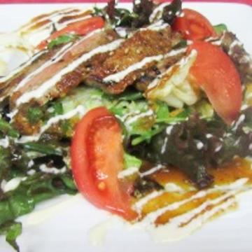 ステーキサラダ