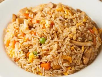 ネパール風ミックスチャーハン Nepali-style Mixed Fried Rice