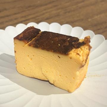 バスクチーズケーキ