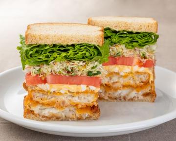 【当店人気No.3！】フィッシュサンド Fish Sandwich