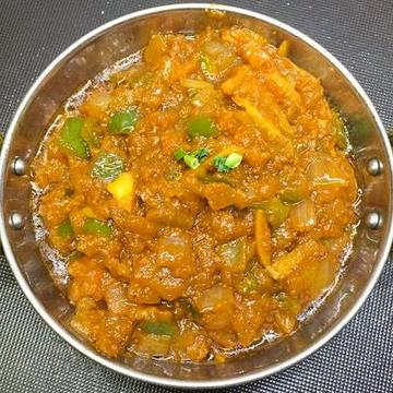 チキンチリーカレー Chicken Chilly Curry