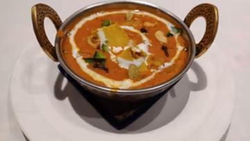 チキン カダ マサラ(Chicken Khada Masala)