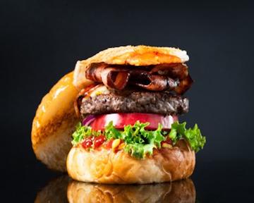 【王道の味付け】潮見ベーコンエッグチーズバーガー ”Shiomi” Bacon Egg Cheese Burger