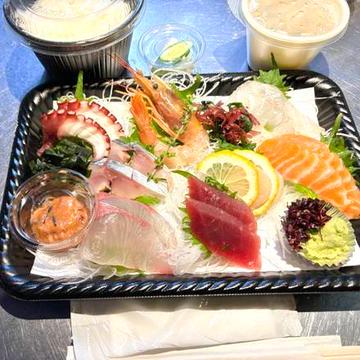 刺身が旨いよ8点盛り定食