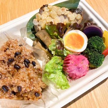 寝かせ玄米弁当(焼き魚)