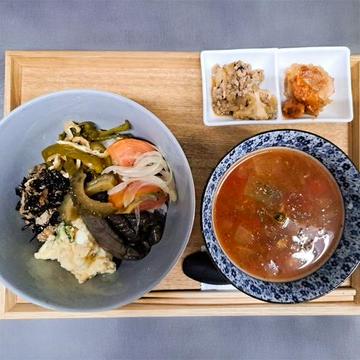人気No.2 からだ想い丼 〔丼ぶり+おばんざい2品+スープ〕