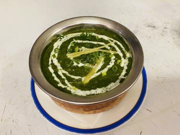ほうれん草チキンカレー