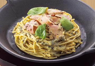 バジルクリームBasil Cream Pasta