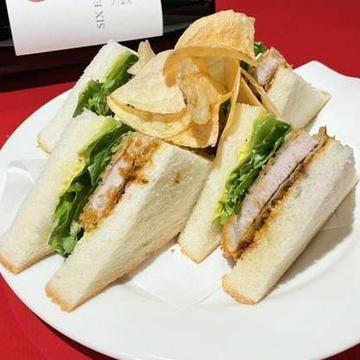 ロース豚カツサンド
