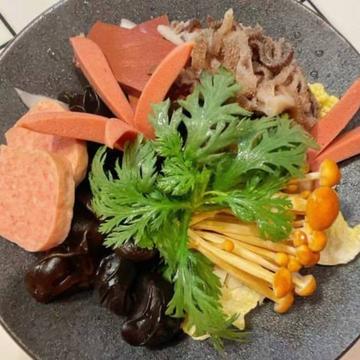 五目マーラータン+ライス/什冒菜+送一米