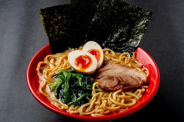 醤油豚骨ラーメン味付玉子