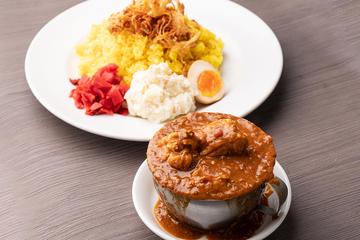赤い鶏カレー