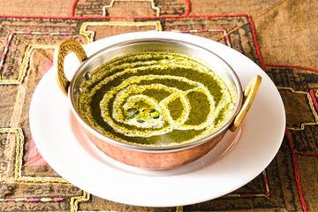 ほうれん草チキンカレー/Sag Chicken Curry