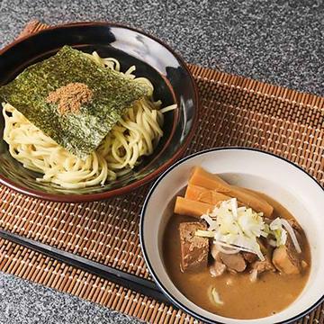 濃厚とんこつ魚介つけ麺