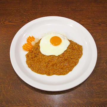 目玉焼きカレー