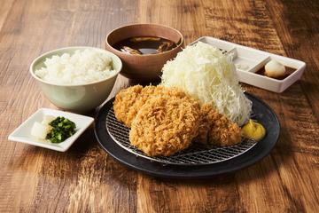 ロースかつと豚メンチかつ弁当B