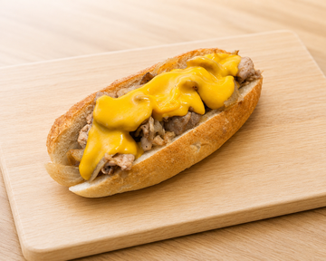 ポークチーズステーキ PORK CHEESE STEAK