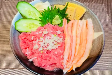 ねぎとろ＆紅ずわいカニちらし寿司