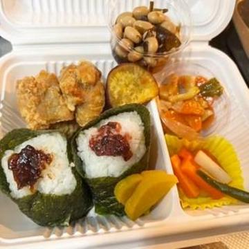 からあげおむすび弁当