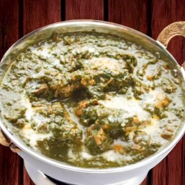ほうれん草マトンカレー Mutton Curry
