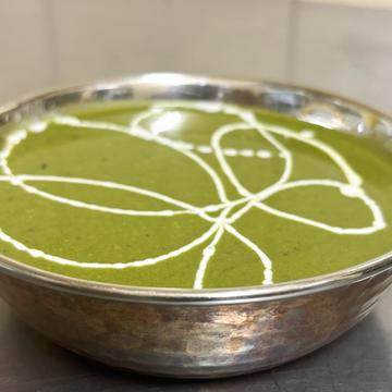 ほうれん草パニール(Sag Paneer)