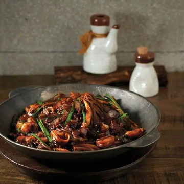 海鮮お盆ジャージャー麺 /Jumbo Seafood Jajang noodles /
