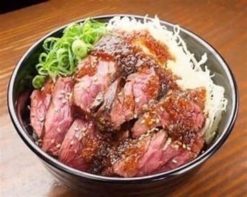 牛ハラミステーキ丼
