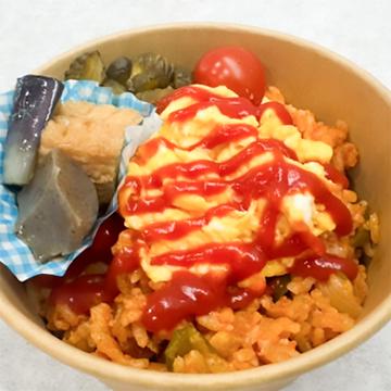 オムライス丼