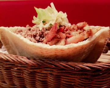 ミックスケバブサンド Beef ＆ Chicken Kebab Sandwich