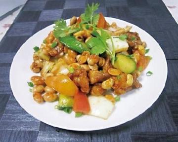 ガパオライス(Gapao Rice)