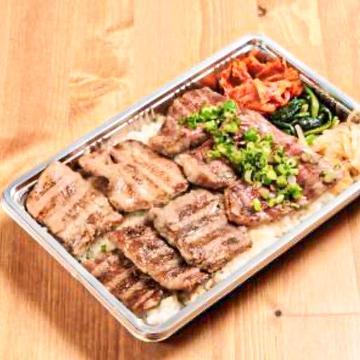 黒帯和牛MIX弁当
