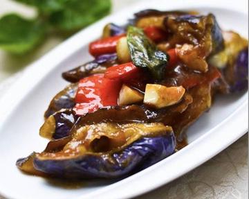 【黄茄子飯】中華野菜カレー人気新作