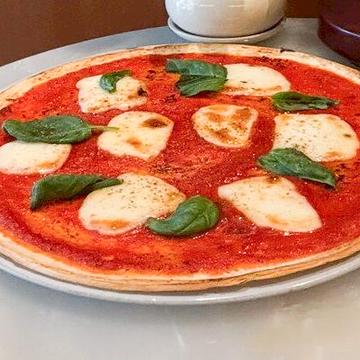 Margherita Pizza / マルゲリータ