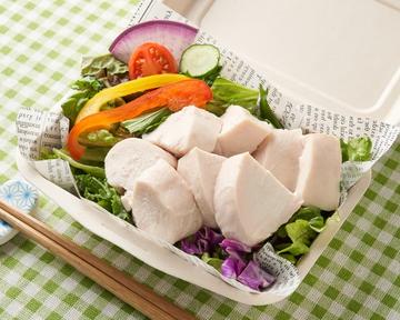 かなりしっとり鶏むね肉100gと10種サラダ