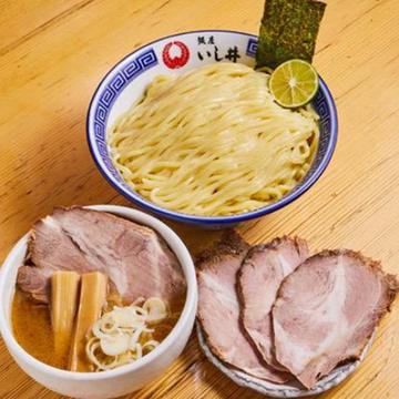 チャーシュー中華せいろ(チャーシュー濃厚つけ麺)