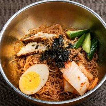 ピビン冷麺