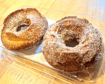  揚げたてドーナッツ シナモン 2個入り  Donuts With Cinnamon
