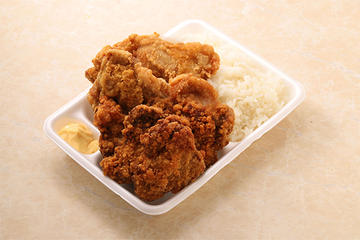 特大唐揚げ弁当 メガあいもり8個(醤油4個+旨塩4個・ごはん大盛)