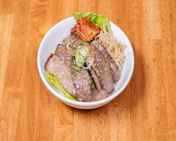 たれ黒毛和牛カルビ丼