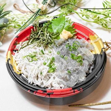 二色しらす丼