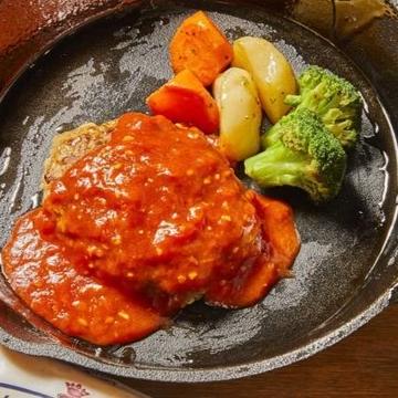 スタンダードトマトソースハンバーグ Hamburg steak with Tomato sauce