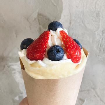 スタッフおすすめベリーベリークレープ