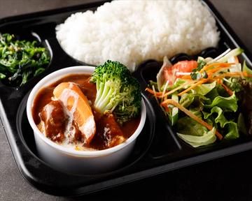 牛スジ&牛タンシチュー弁当