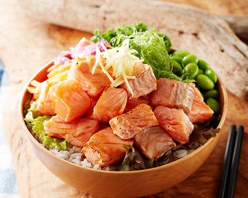 リピーター続出《20%OFF》炙りサーモンのしょうが油 ポキ丼