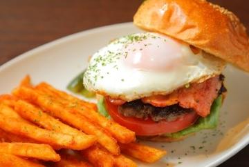 ベーコンエッグバーガー