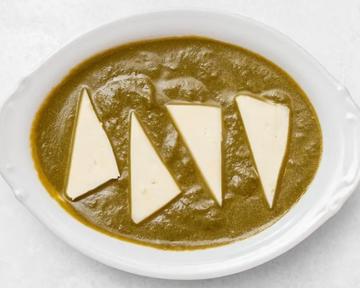 サグパニル Spinach and Cheese(Paneer) Curry